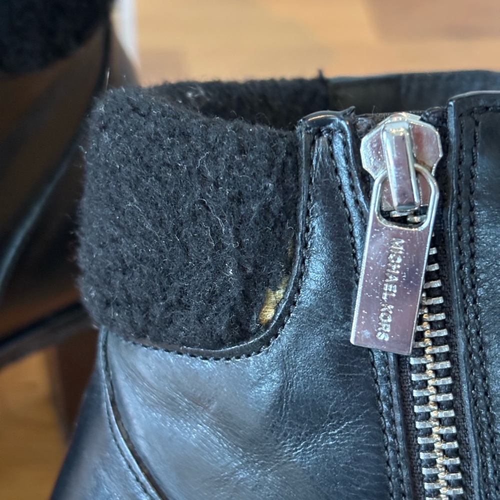 Michael Kors Black Kim Lace Up Bootie Leather Ankle Boots, 7 M - Picture 4 of 14